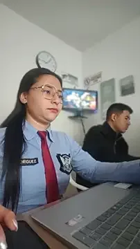 Queen_linda1 ücretsiz canlı xxx cam