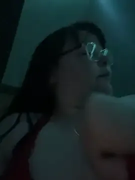 Queenbaddie21 free live xxx cams