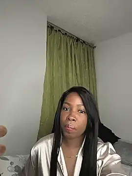 RavenJenner besplatni live xxx cams