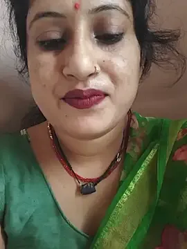 Rayal_bhabi 免费直播 xxx 摄像头