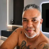 RoberthZ84 free live xxx cams