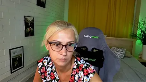 RondaGrinz free live xxx cams