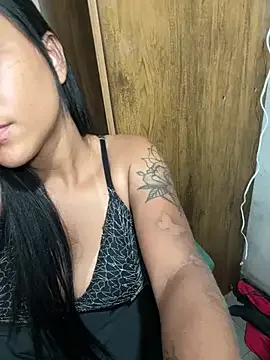 Samelaa23 cam xxx live gratis