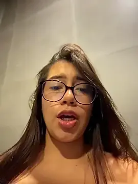 Saracalderon tasuta live xxx cams