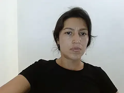 SarahFriendly free live xxx cams