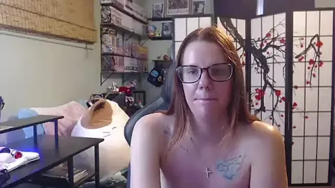 Sarahtineke kostenlose live xxx cams