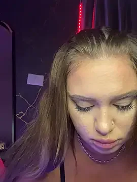 SelenaLuxxx zdarma živé xxx cams