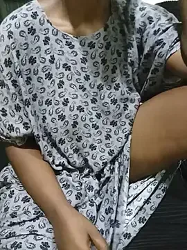 Sexxy_Bunda_ 免费直播 xxx 摄像头