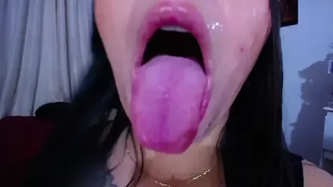 Sharlottee zdarma živé xxx cams