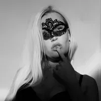 Sissy-Bee free live xxx cams