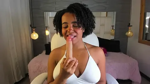 Sofi_Skype zdarma živé xxx cams