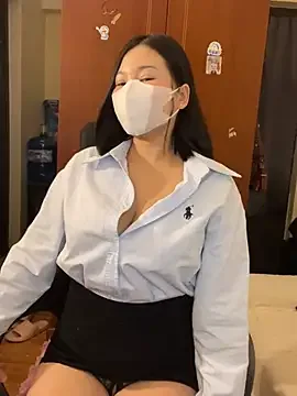 Su_2k4 ingyenes élő xxx cams