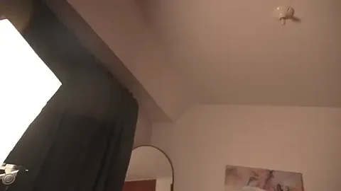 Suki_3 zdarma živé xxx cams