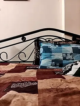 Sunny_Alisha ücretsiz canlı xxx cam