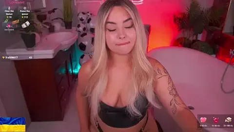 SusieWood free live xxx cams