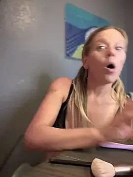 SweetBlondeB cams xxx ao vivo grátis