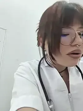 TATIANA--30 zdarma živé xxx cams