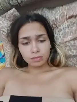 Taika-kis free live xxx cams