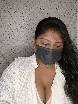 Tamil_Romantic_Saro free live xxx cams