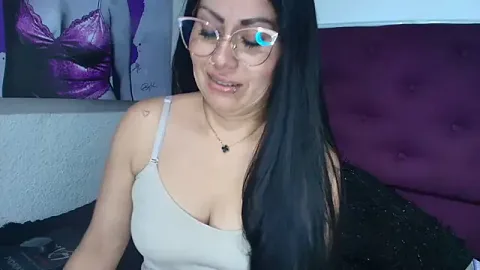 Tania_mature ücretsiz canlı xxx cam
