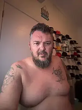 TatooedBear cams xxx ao vivo grátis