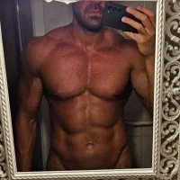 TheFitGiant free live xxx cams