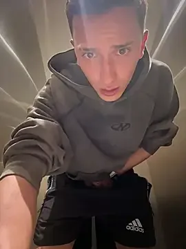 Thiago_Jones1 zdarma živé xxx cams