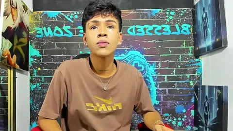 Timmy_Kiing_ cam xxx trực tiếp miễn phí