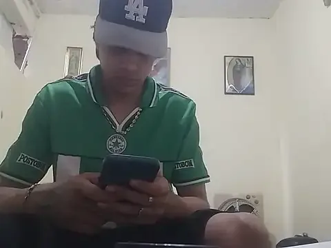 TitanMedina besplatni live xxx cams