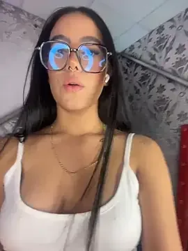 TopDollXXX kostenlose live xxx cams