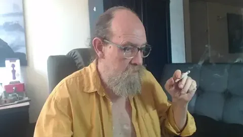 Uncle_Hottie ücretsiz canlı xxx cam