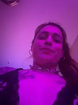 UrHellBri-L kostenlose live xxx cams