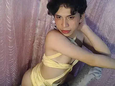UrasianFemboy free live xxx cams