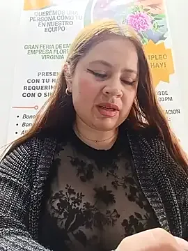 VANESSA__28 zdarma živé xxx cams