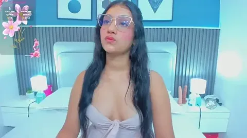 Vale_cute18 free live xxx cams
