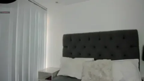 VictoriaParkeer free live xxx cams