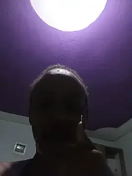 Wlyde free live xxx cams