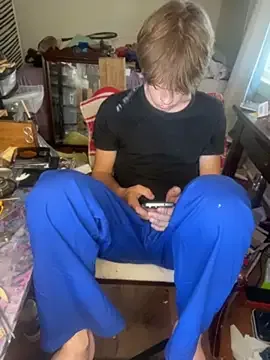 XanderOzzz 무료 라이브 xxx 캠