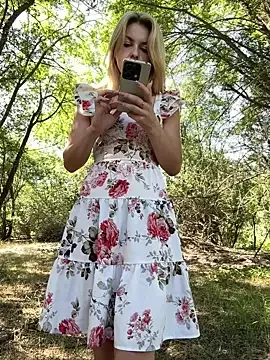 YOOUR_EVAA zdarma živé xxx cams