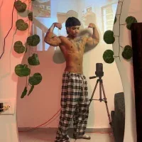 Young_laroi free live xxx cams