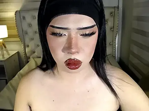 YourSlutStacy free live xxx cams