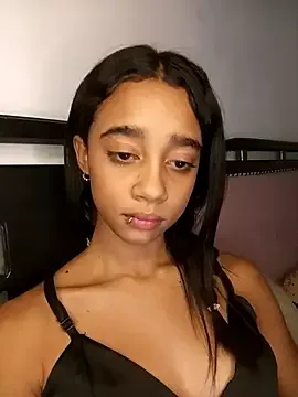 Zoe_Sweett18 zdarma živé xxx cams