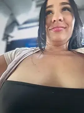 __IRIS__ zdarma živé xxx cams