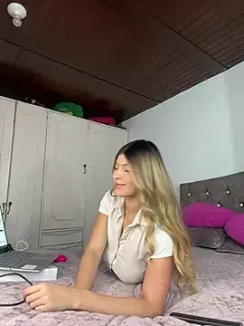 alessandrabloom free live xxx cams