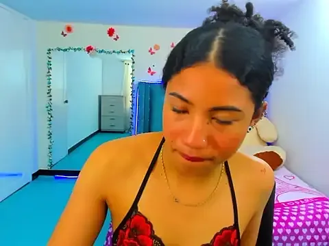 alma_rovers 무료 라이브 xxx 캠