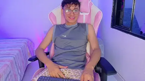 andrew_dann मुफ्त लाइव xxx कैम्स