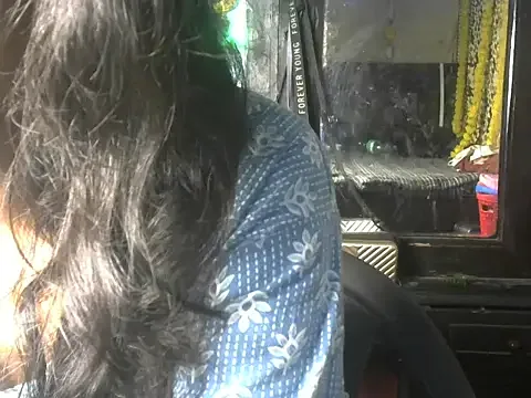 bhojpuriranihot free live xxx cams