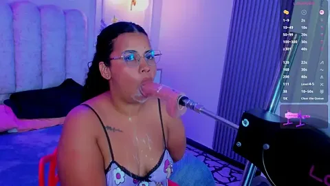 bigass_brunette_ free live xxx cams