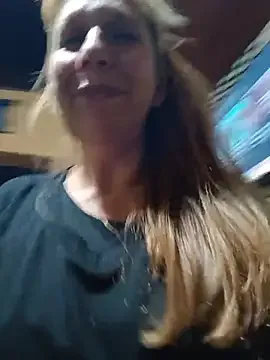 cari75 free live xxx cams
