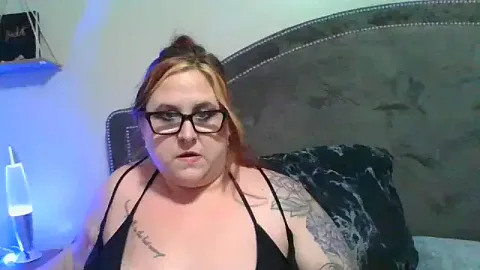 chloeluxe69 безкоштовні live xxx cams